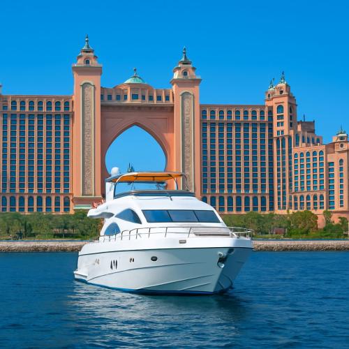 yacht-1